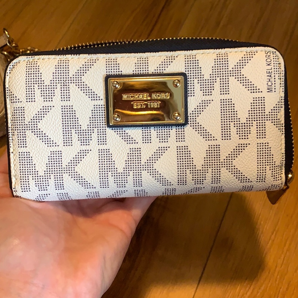 Michael Kors White and Navy wallet wristlet.